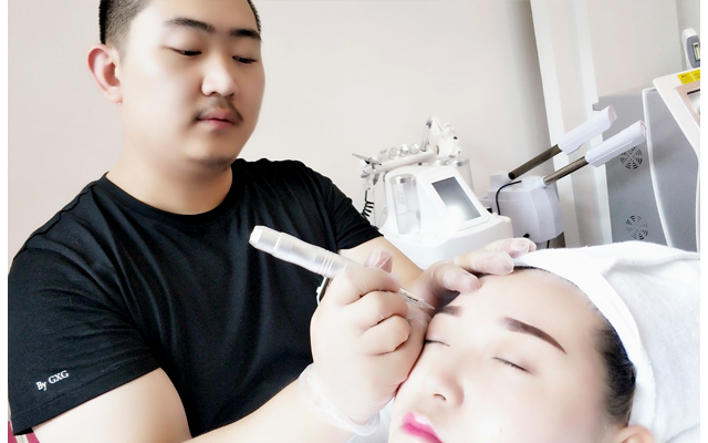 半永久孕睫、孕唇术